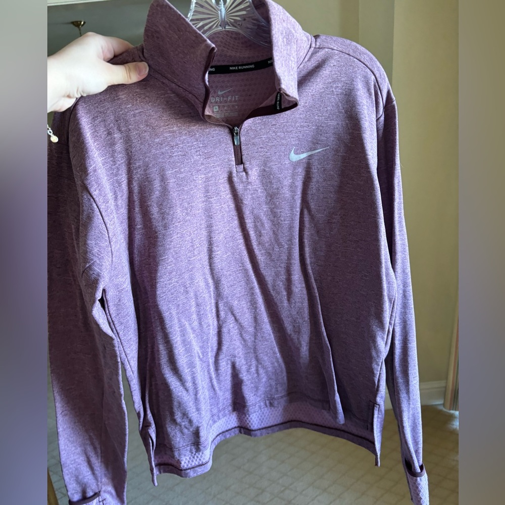 Nike pullover
